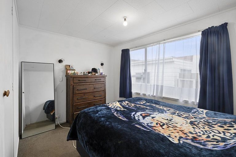 Photo of property in 2/47 South Road, Blagdon, New Plymouth, 4310