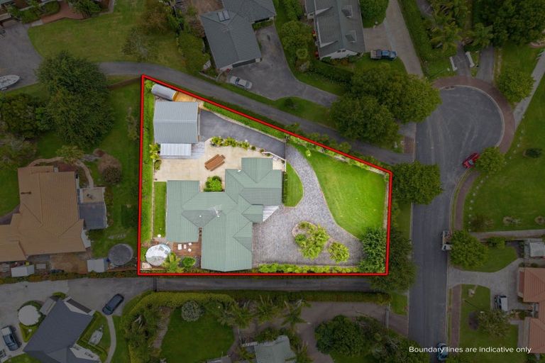 Photo of property in 65 Sunny Crescent, Huapai, Kumeu, 0810