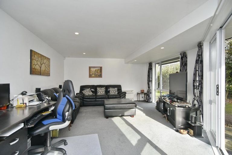 Photo of property in 23 Glencullen Drive, Casebrook, Christchurch, 8051