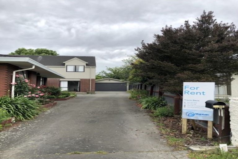 Photo of property in 2/11 Siska Place, Upper Riccarton, Christchurch, 8041