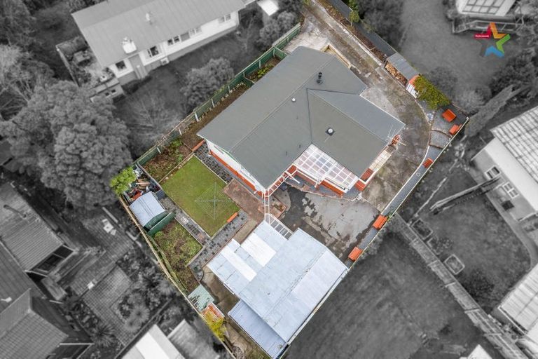 Photo of property in 60 Kairimu Street, Stokes Valley, Lower Hutt, 5019