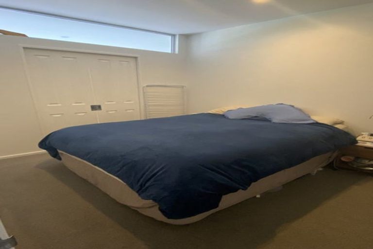 Photo of property in Atrium Towers, 7h/154 The Terrace, Wellington Central, Wellington, 6011