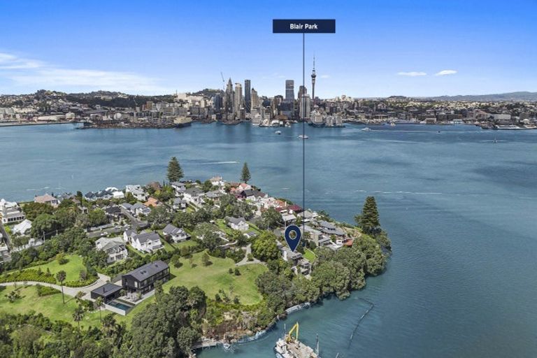 Photo of property in 94 Stanley Point Road, Stanley Point, Auckland, 0624