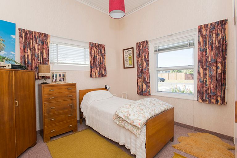 Photo of property in 14 Maclean Street, Whataupoko, Gisborne, 4010