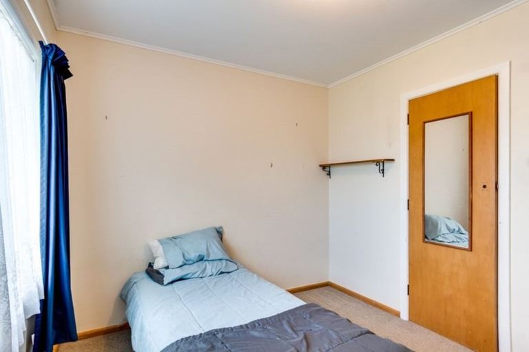 Photo of property in 3 Curling Crescent, Onekawa, Napier, 4110