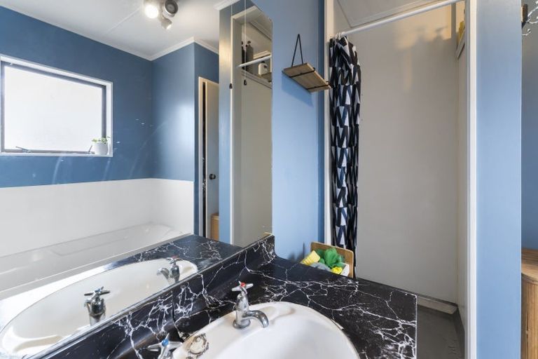 Photo of property in 2/117 Parkers Road, Tahunanui, Nelson, 7011