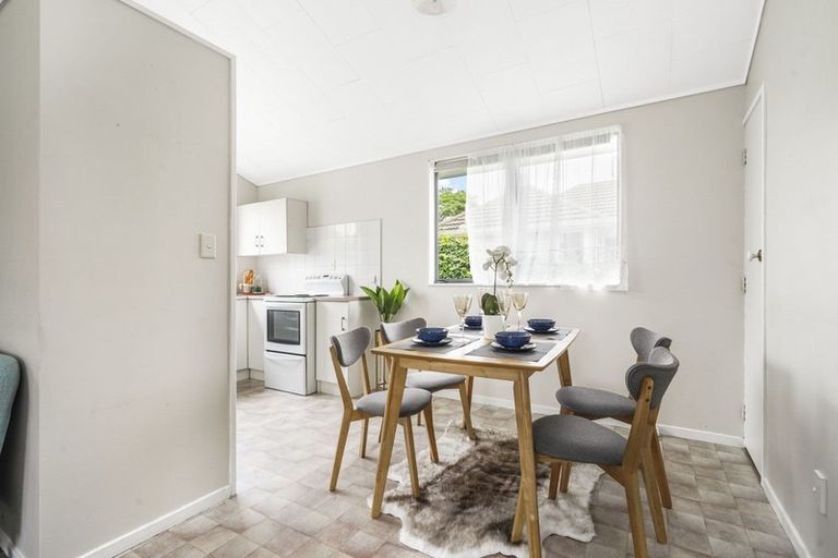 Photo of property in 68a Montgomery Crescent, Bader, Hamilton, 3206