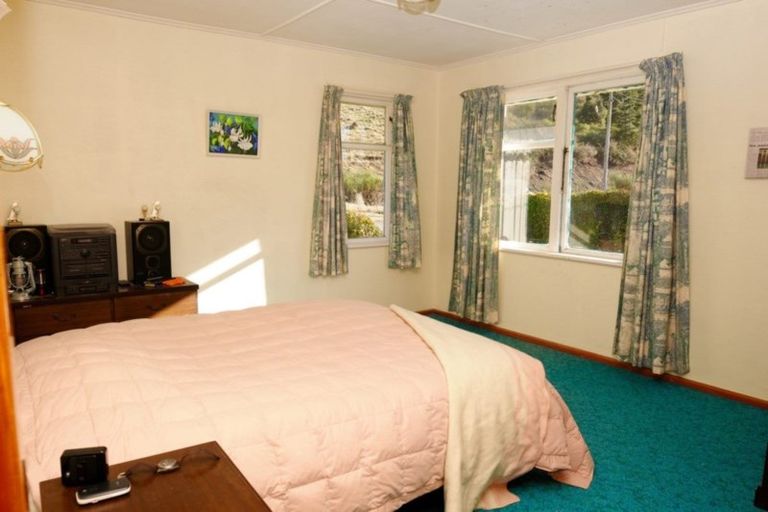 Photo of property in 6 Robinson Street, Kurow, 9435