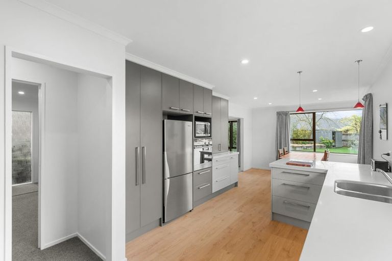 Photo of property in 12 Blakes Road, Prebbleton, 7604