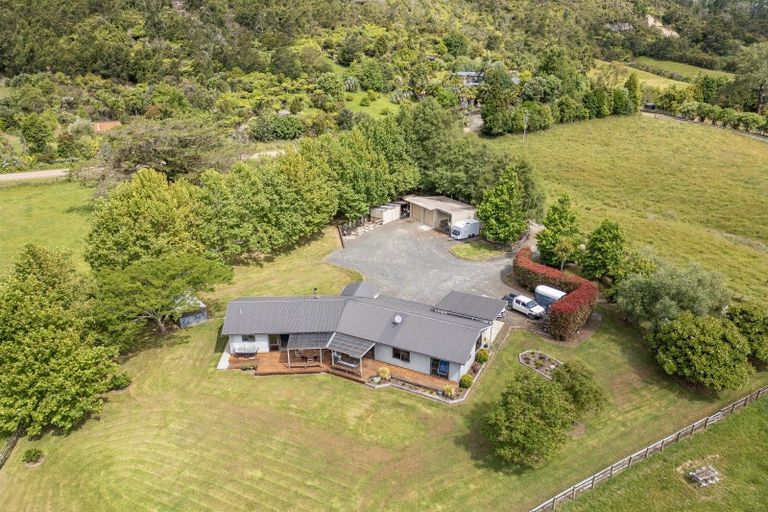 Photo of property in 77 Hodge Road, Coroglen, Whitianga, 3591