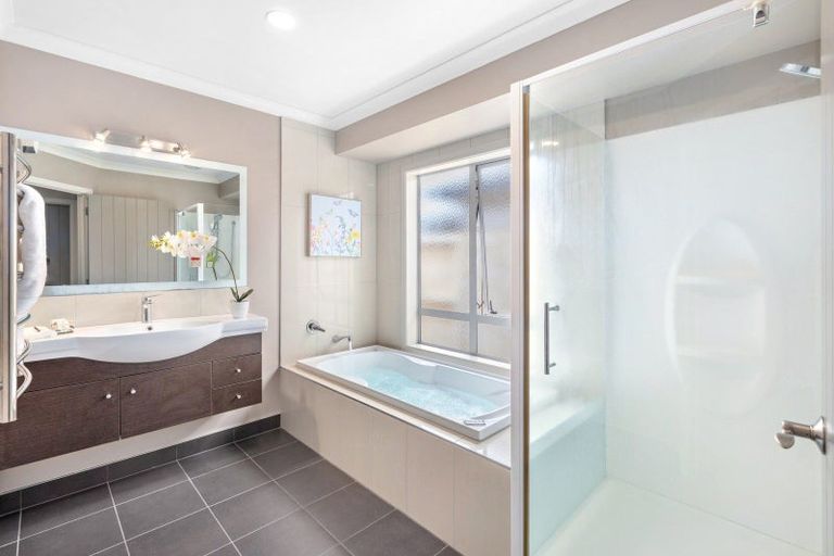 Photo of property in 50 Moonlight Drive, Rototuna North, Hamilton, 3210