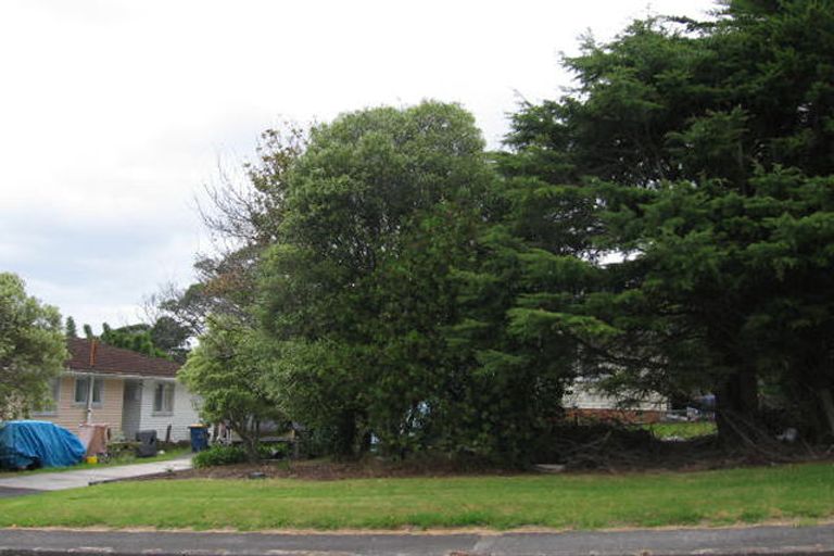 Photo of property in 5 Kahika Road, Birkdale, Auckland, 0626