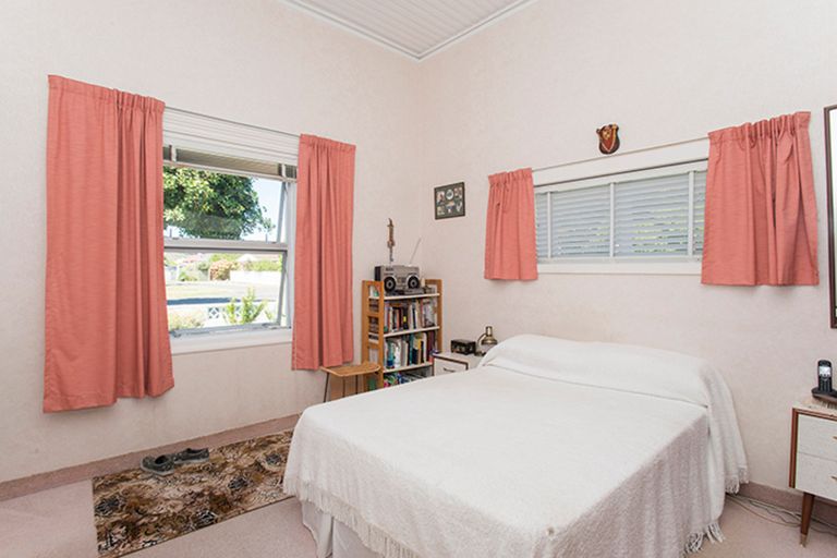 Photo of property in 14 Maclean Street, Whataupoko, Gisborne, 4010