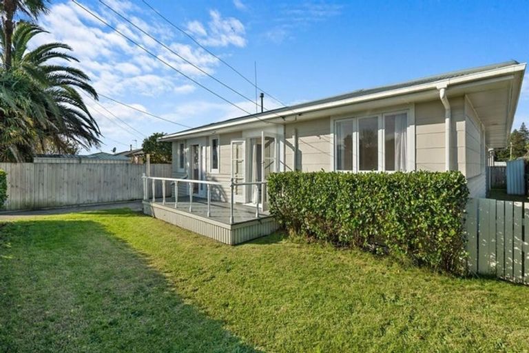 Photo of property in 53a Queen Road, Bellevue, Tauranga, 3110