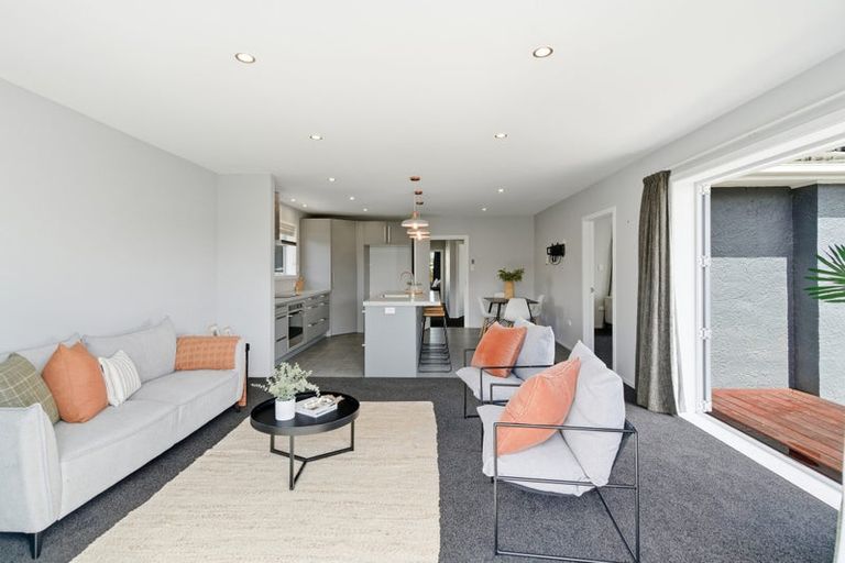 Photo of property in 77 Neill Street, Hornby, Christchurch, 8042