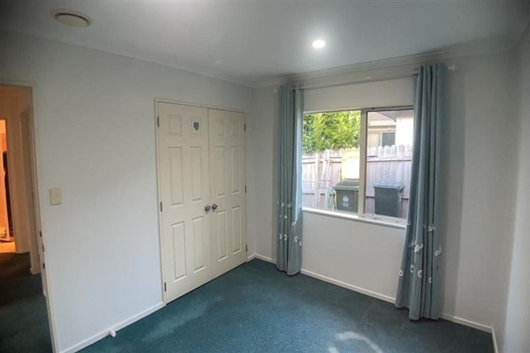 Photo of property in 7 Nier Place, East Tamaki Heights, Auckland, 2016