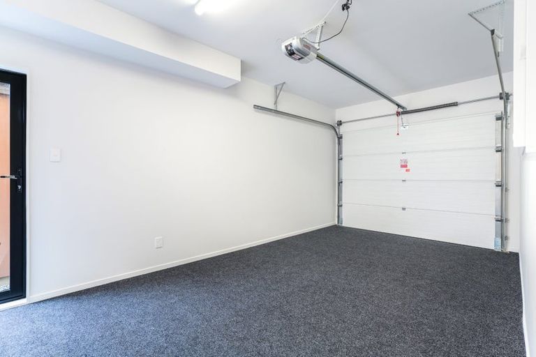 Photo of property in 61 Horokaka Street, Massey, Auckland, 0614