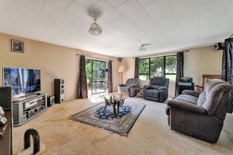 Photo of property in 19 Standish Road, Toko, Stratford, 4392