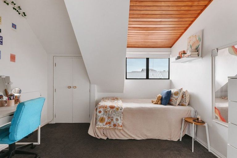 Photo of property in 32 Clivedene Street, Matua, Tauranga, 3110