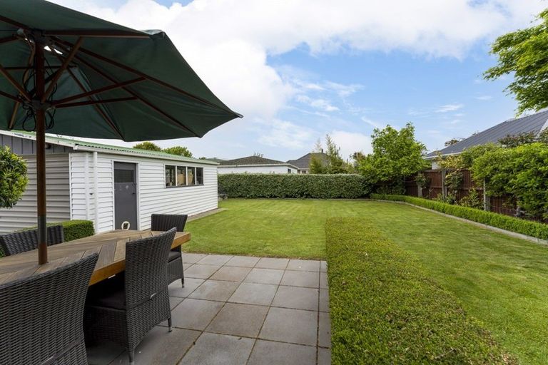 Photo of property in 29 Liverton Crescent, Bishopdale, Christchurch, 8053