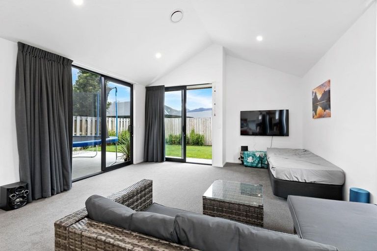 Photo of property in 23 Lauder Street, Lake Hayes, Queenstown, 9304