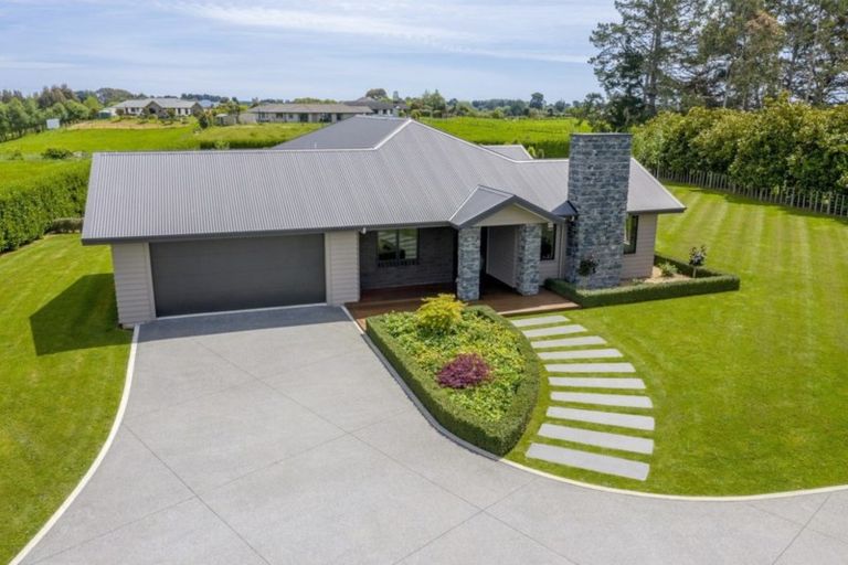 Photo of property in 22 Tunbridge Wells, Ohau, Levin, 5570