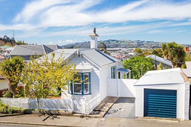 Photo of property in 7 Peter Street, Caversham, Dunedin, 9012