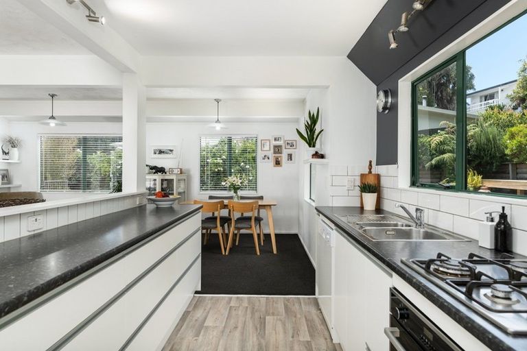 Photo of property in 23 Osprey Drive, Welcome Bay, Tauranga, 3112