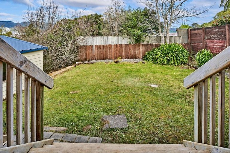 Photo of property in 2 Gainsborough Grove, Belmont, Lower Hutt, 5010