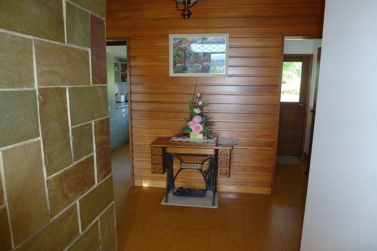 Photo of property in 11 Hart Place, Bridge Hill, Alexandra, 9320