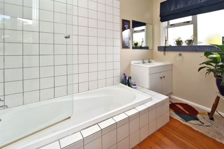 Photo of property in 136 Lonsdale Street, New Brighton, Christchurch, 8083