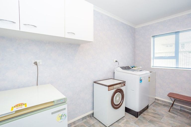 Photo of property in 6 Porritt Street, Saint Johns Hill, Whanganui, 4500