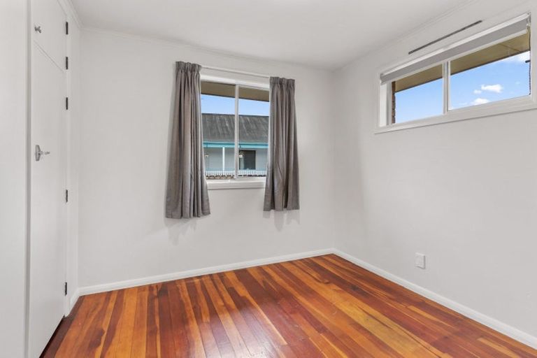 Photo of property in 5a Kowhai Street, Hamilton Lake, Hamilton, 3204