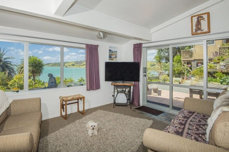 Photo of property in 813 Whangarei Heads Road, Parua Bay, Whangarei, 0174