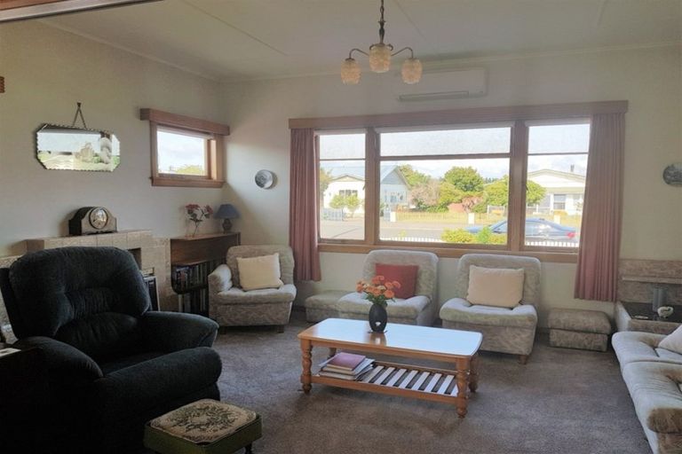 Photo of property in 21 Alma Street, Dannevirke, 4930
