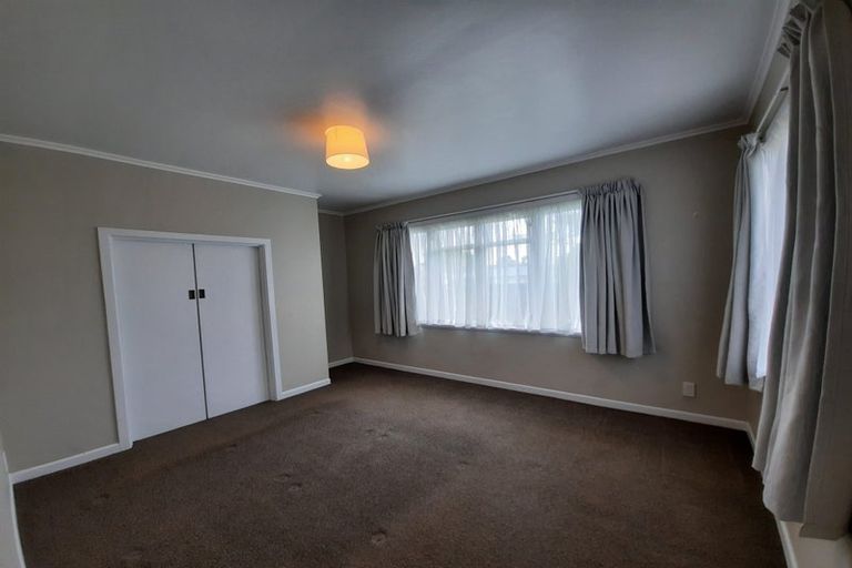 Photo of property in 19 Kent Road, Manurewa, Auckland, 2102
