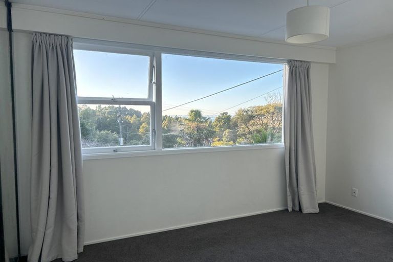 Photo of property in 757 South Titirangi Road, Titirangi, Auckland, 0604