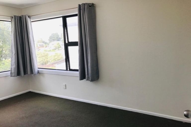 Photo of property in 22 Melton Road, Mount Wellington, Auckland, 1060