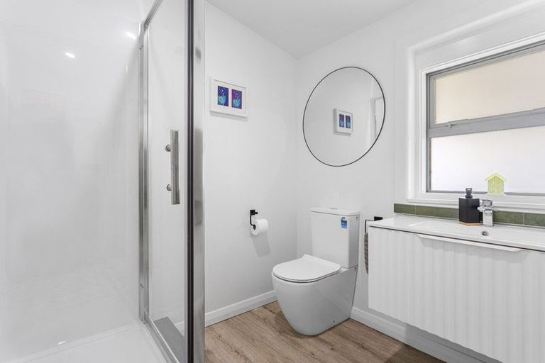 Photo of property in 73 Dunns Avenue, The Pines Beach, 7630