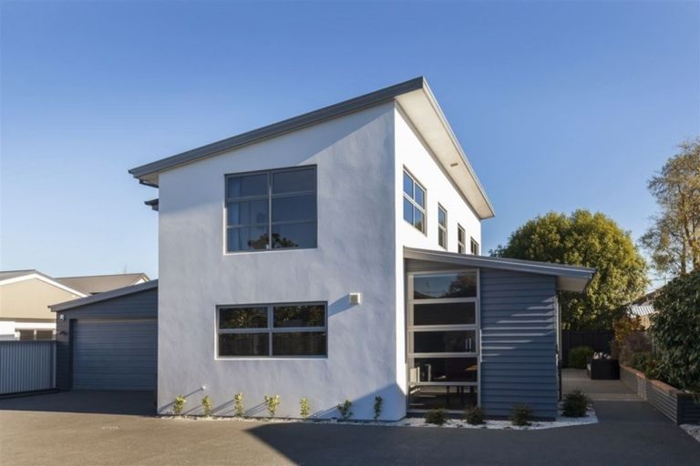 Photo of property in 15a Tomes Road, St Albans, Christchurch, 8052