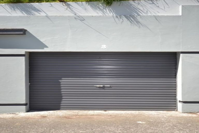 Photo of property in 3/165 Sydney Street West, Thorndon, Wellington, 6011