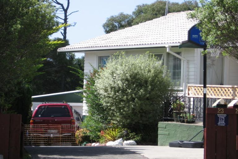 Photo of property in 23 Thornlow Street, Glendene, Auckland, 0602