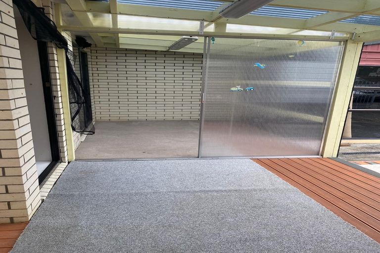 Photo of property in 109 Everglade Drive, Totara Heights, Auckland, 2105