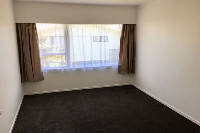 Photo of property in 22 Grande Vue Road, Hillpark, Auckland, 2102