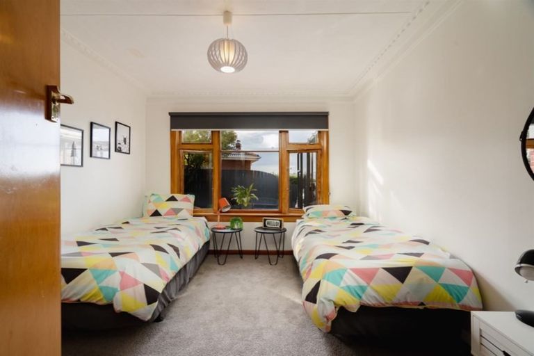 Photo of property in 20 Seaview Terrace, Kew, Dunedin, 9012