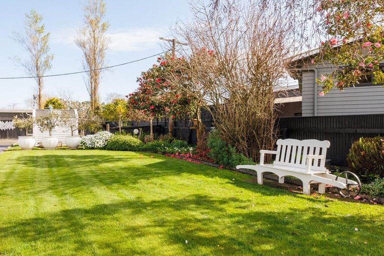 Photo of property in 52 Te Wanaka Road, Awapuni, Palmerston North, 4412