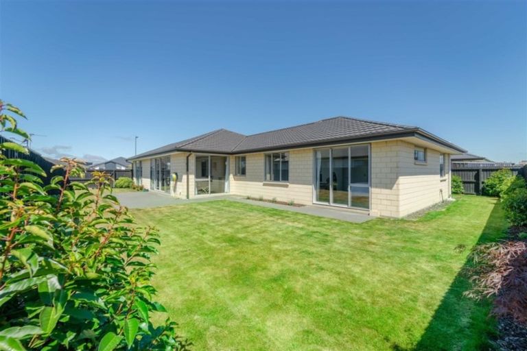 Photo of property in 32 Echelon Drive, Wigram, Christchurch, 8042