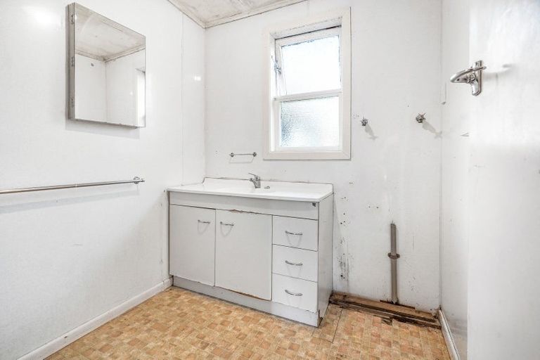 Photo of property in 35 Baird Road, Tokoroa, 3420