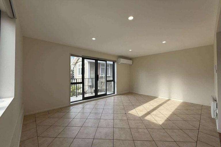 Photo of property in 143-145 Ghuznee Street, Te Aro, Wellington, 6011