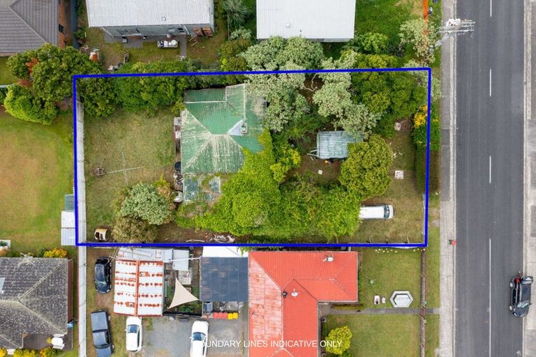 Photo of property in 1 Valentine Street, Papakura, 2110